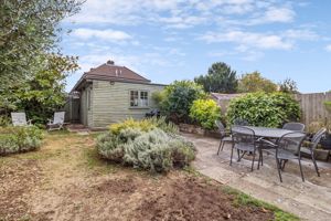 Photo 16- click for photo gallery